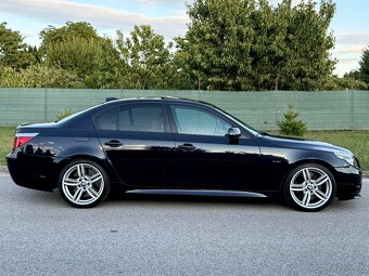BMW 550i MANUAL / M-Paket / SPORTSITZE / LOGIC7 / NAVI - 5