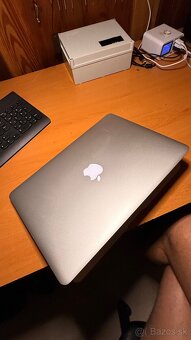 Macbook Air Early 2015 - 5