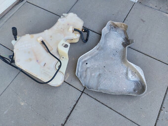 nádržka na Eolys peugeot 407 sw 2.0hdi 100kw rhr rok 2005 - 5