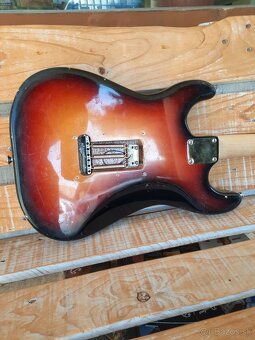 70's Stratocaster made in Japan - 5