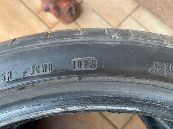 225/40 r18 letné - 5