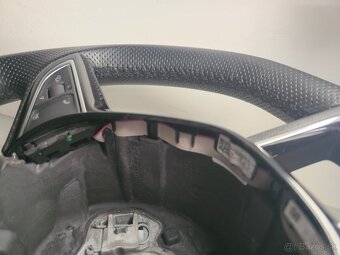 ŠPORTOVÝ VOLANT ŠKODA - 5