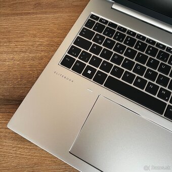 HP EliteBook 860 G10 TOUCH\ +záruka - 5