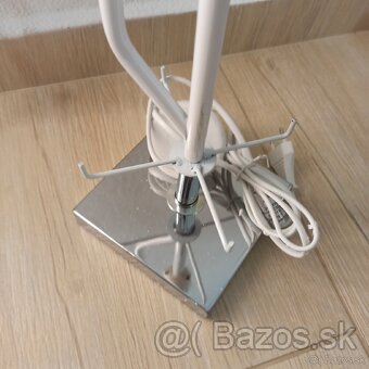 Stojacia lampa HOMCOM
- 5