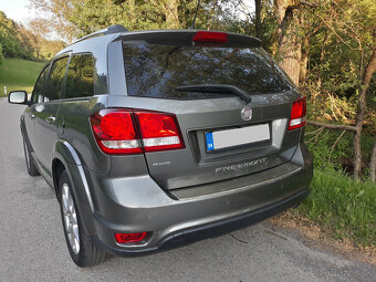 Fiat FREEMONT 4x4 2,0d 16V - 5