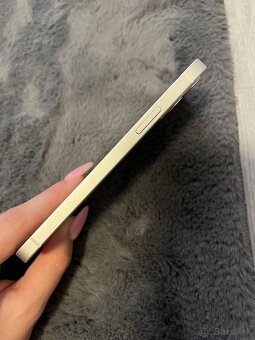 iPhone 12 - 5