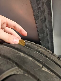 Predám disky R17 s úplne novými pneumatikami 235/45/17 - 5