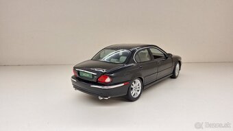 1:18 JAGUAR X-TYPE - 5