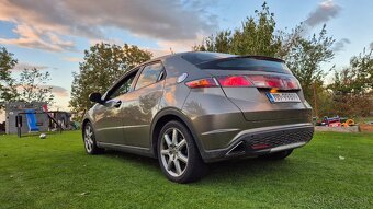 🇯🇵 Honda Civic 8g UFO, 2.2 Cdti - 5
