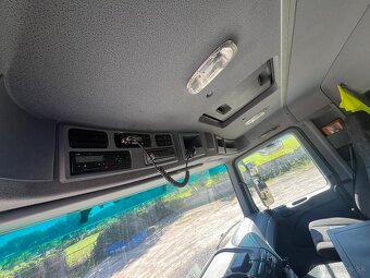 Predam Actros 8x4 - 5