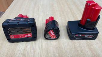 NOVE Milwaukee batérie M12---6,4,3,2 Ah. - 5