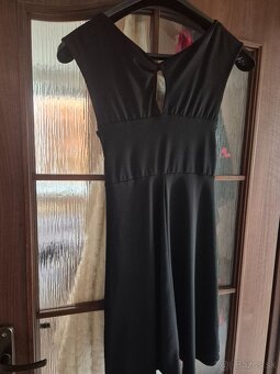 Damske spolocenske saty velkost m - 5