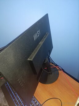 Predám tento monitor msi - 5