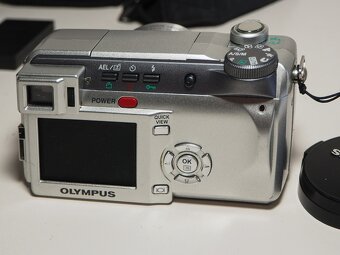 Olympus C-760 s príslušenstvom. - 5