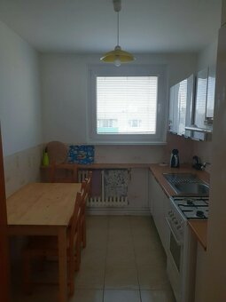 VIVAREAL Veľký 4 izbový byt, rekonštrukcia, výmera až 83 m - 5