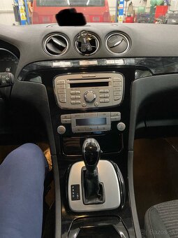 Ford Galaxy - 5