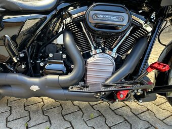 Harley Davidson Road Glide Special 114 - 5
