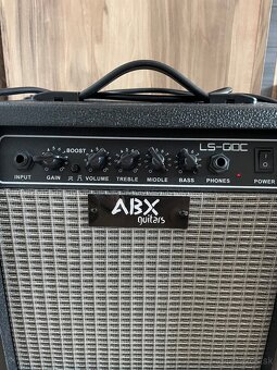 SET: Krásná elektrická gitara ABX10 + kombo - 5