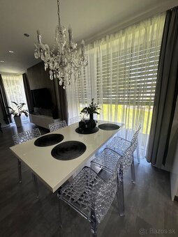 Stoličky, luster, stôl - 5