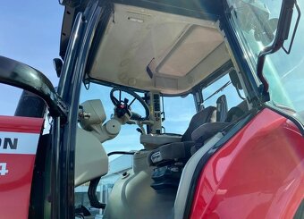 MASSEY FERGUSON 7724 - 5