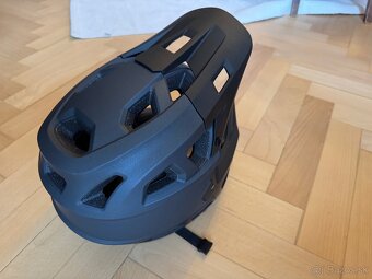 Full face integralna helma bycikel motorka - 5