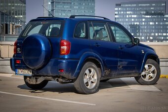 Toyota RAV4 2.0 D-4D - 5