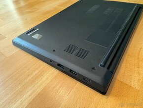 Notebook ThinkPad E15 Gen 4. - 5