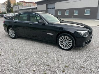 BMW 740XD F01 - 5