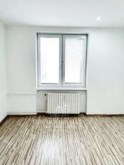3 - izbový byt s dvomi balkónmi v Humennom - 5