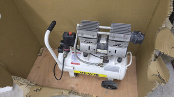 bezolejový kompresor 25l 230V 8BAR tichý - 5