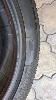 Predám zimné pneu Kleber Krisalp 255/45 R20 101V, DOT3823 - 5