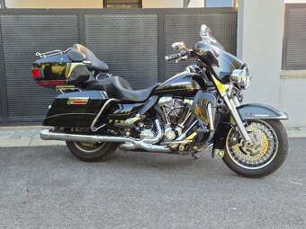 Harley-Davidson Electra glide Ultra Limited - 5
