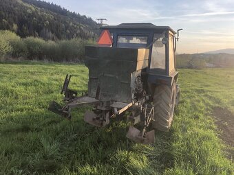 Predam traktor aj s inou technikov. - 5