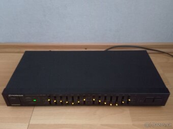 Equalizer Pioneer GR-331 - 5