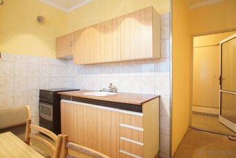 Tehlový 2-izbový byt s loggiou v centre, Šurany – 47,24m2 - 5