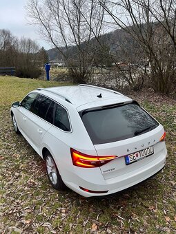Škoda Superb - 5