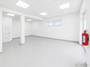 Obchodný/ administratívny priestor na prenájom - 5