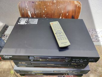 VHS rekorderi a DVD prehravač/domace kino - 5