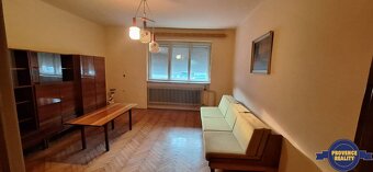 PREDAJ: Rodinný dom s pozemkom 683 m2- Sokolce, EXKLUZÍVNE - 5