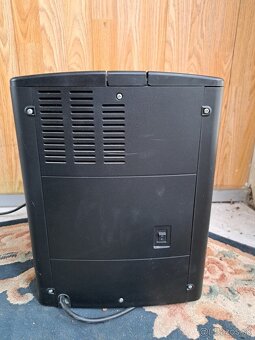 Ponúkam automatický kávovar Delonghi Magnifica 3000 - 5