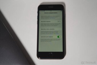 iPhone SE 2020 128GB - 5