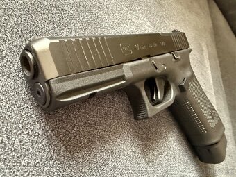 Glock 17 gen 5 mos - 5