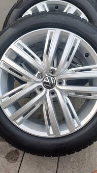 VW Tiguan 235/50 R19 - 5