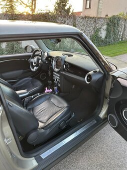 Mini Cooper 1,6 88kw, automat - 5