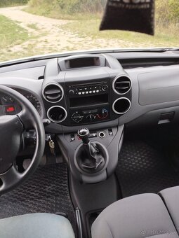 Predám Peugeot partner - 5