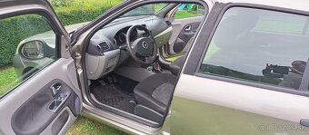 Renault Thalia 2 - 5