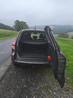 Toyota RAV4 2,0 VVT-i LPG 4x4 - 5