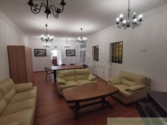 Rodinná vila vhodná aj na podnikanie v pohraničnej obci Sl - 5