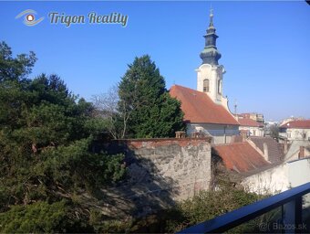 4 izbový byt v historickom centre Komárna - 5