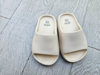 Detske slapky, sandale, crocsy - 5